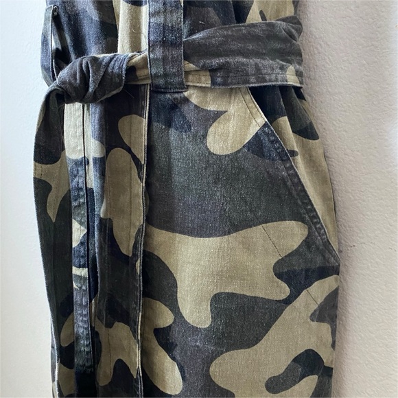 Hot & Delicious, Strapless Wide leg Camouflage Jump Suit Streetwear Urban Chic - Picture 5 of 7